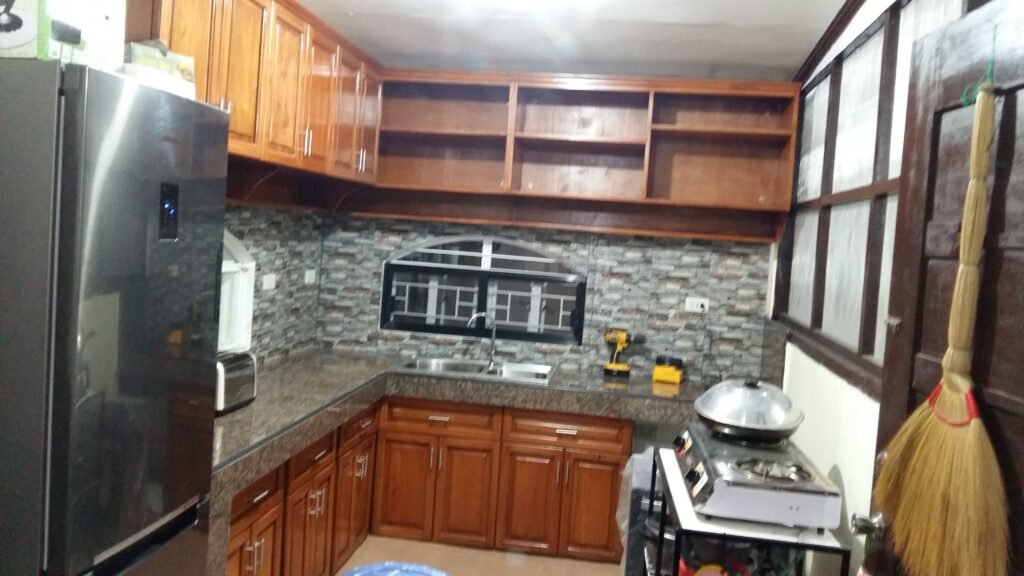 Kitchen Cabinet